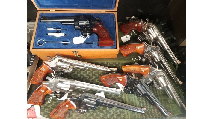 Superbes Revolver Smith & Wesson 629-2 et 29-2 en 44magnum